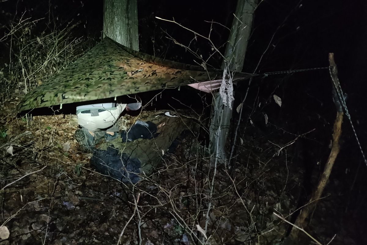 tarp bushcraft night bivak alapok terepeuta terepsport rucking